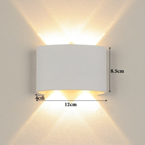 Indoor/outdoor wall light 