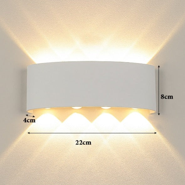 Indoor/outdoor wall light 