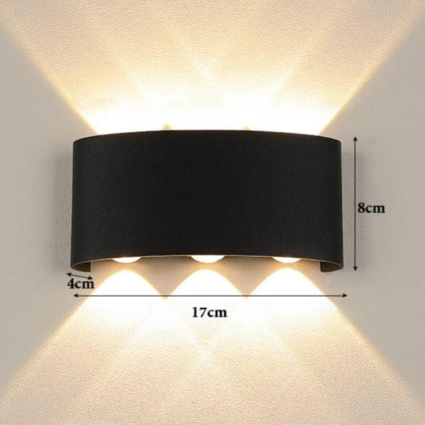 Indoor/outdoor wall light 