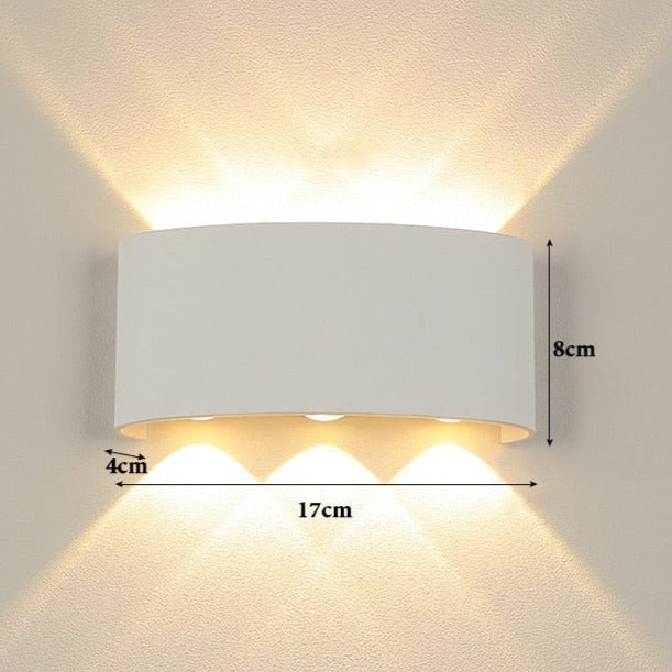 Indoor/outdoor wall light 