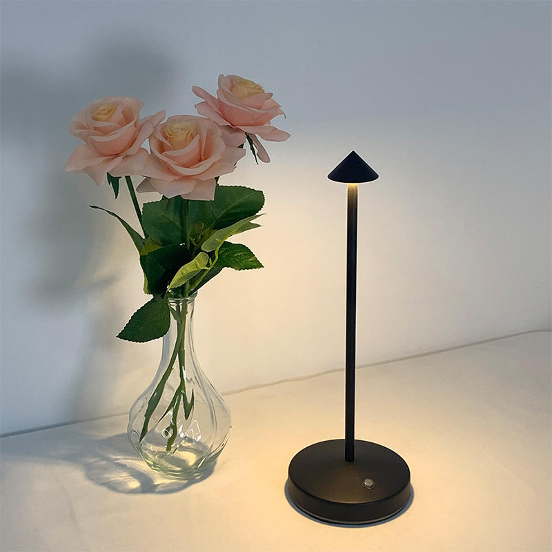 Table lamp | Vera